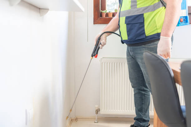 Best Exterminator Services  in Chelan, WA